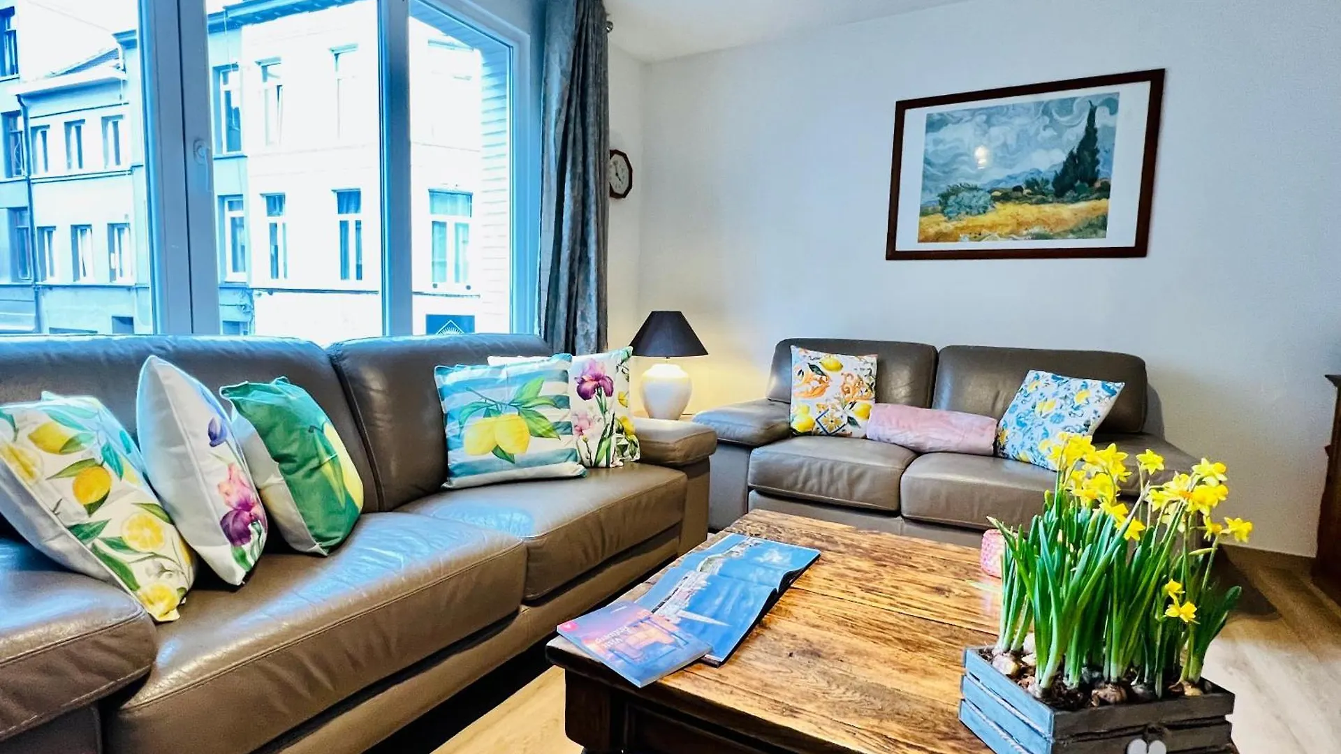 Elegant 3-Bedroom Apartment 安特卫普 0*,  比利时